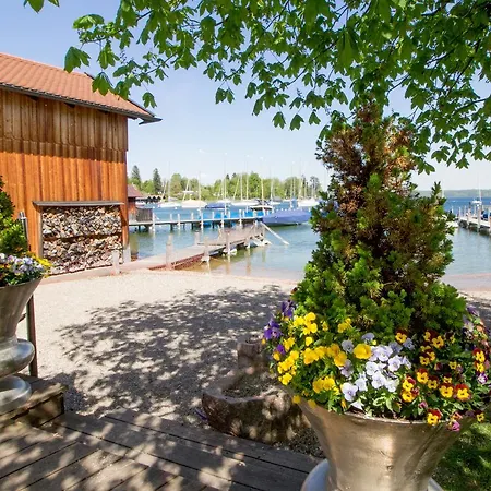 Hotel Am Tutzing
