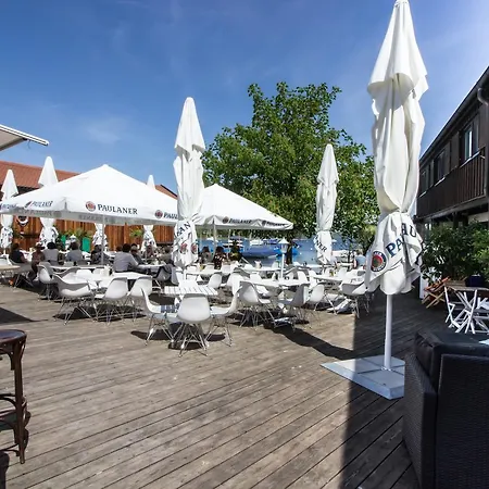 Am Hotel 3*