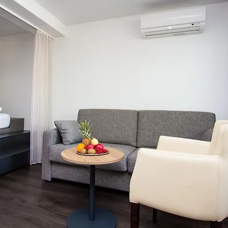 Am Hotel 3*