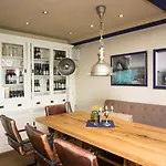 Hotel Am Tutzing